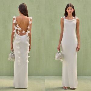 NWT Cult Gaia Nymeria Stretch-Silk 3D Floral Open Back Gown Off White Size XS